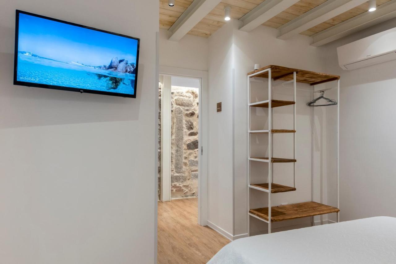 In Centro Da Viola - Eco Design Rooms Olbia Exterior foto